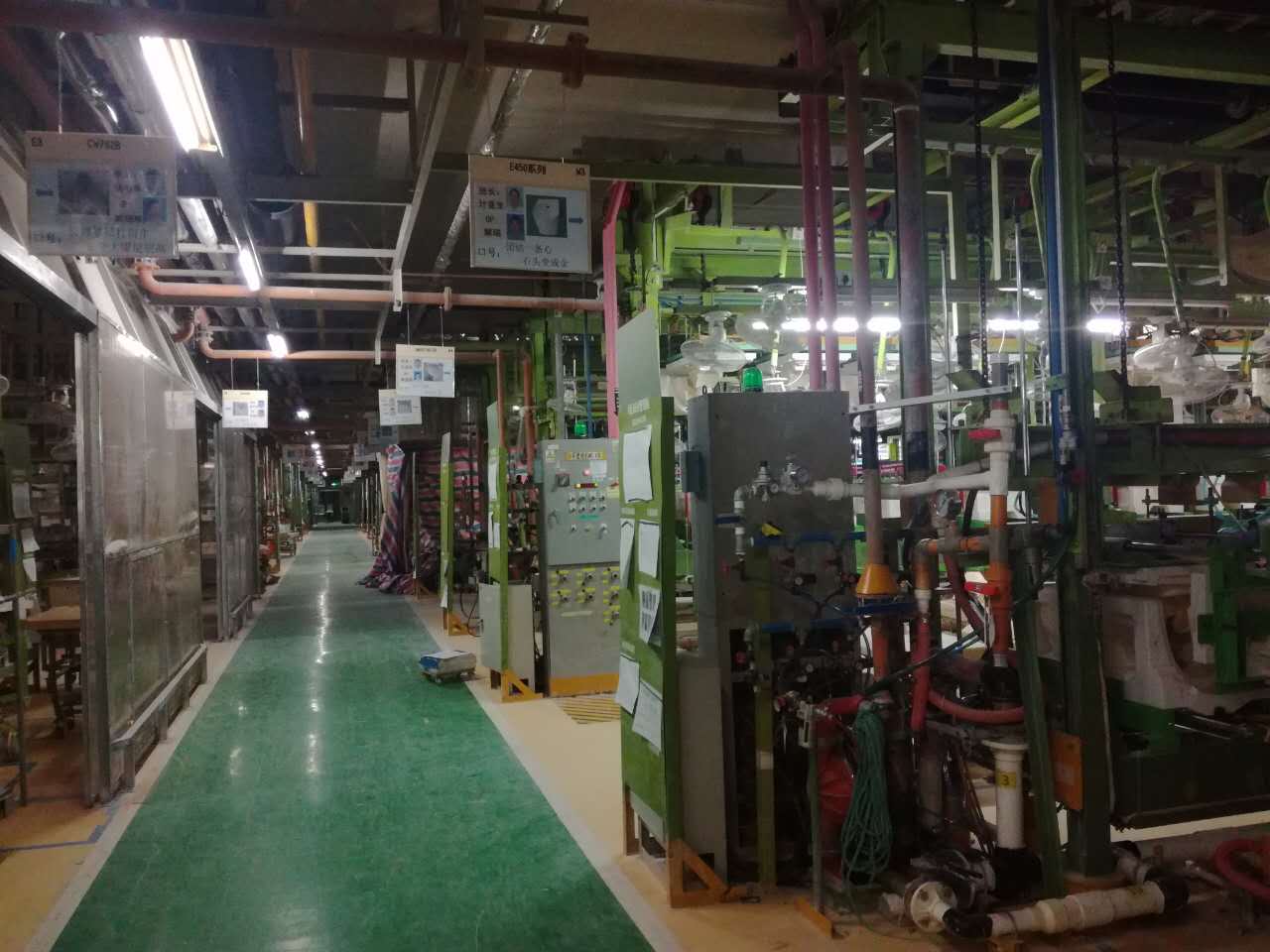 东陶机器（上海）有限公司施工车间.jpg